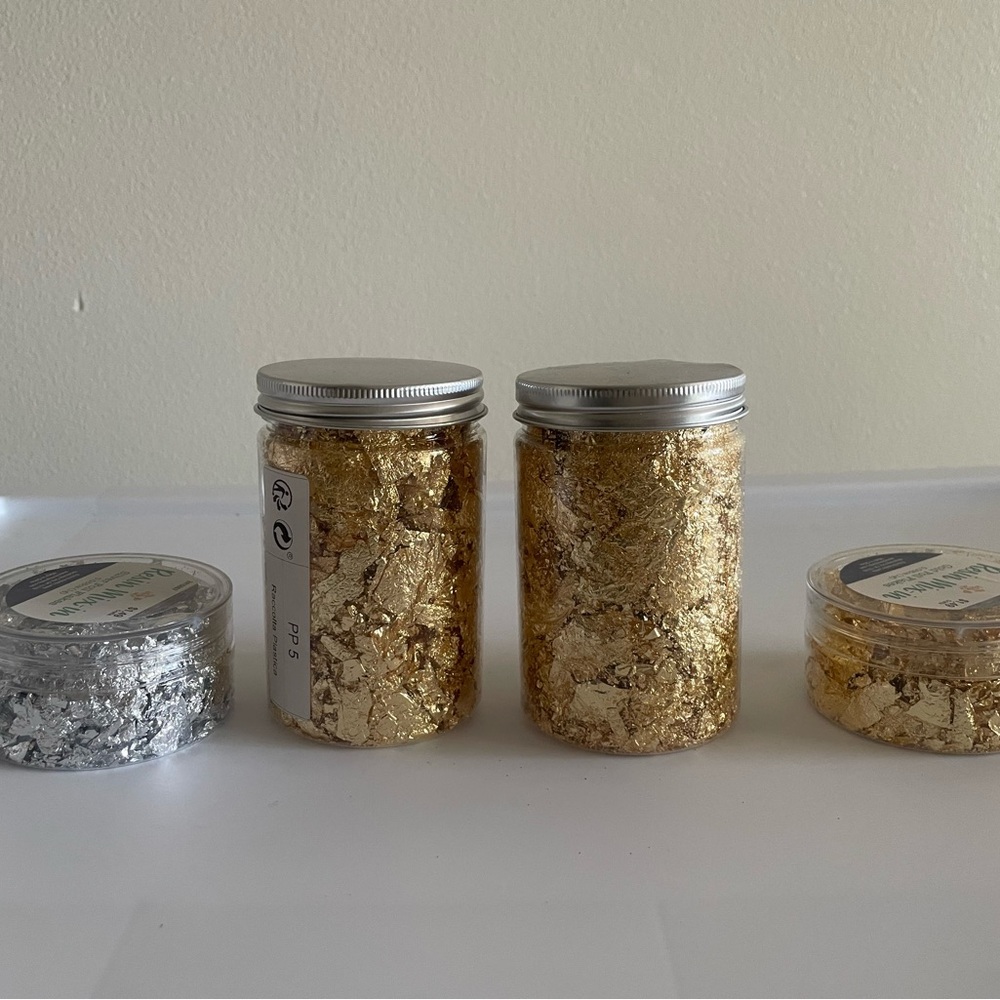 Gold and Silver Leaf Flakes Set